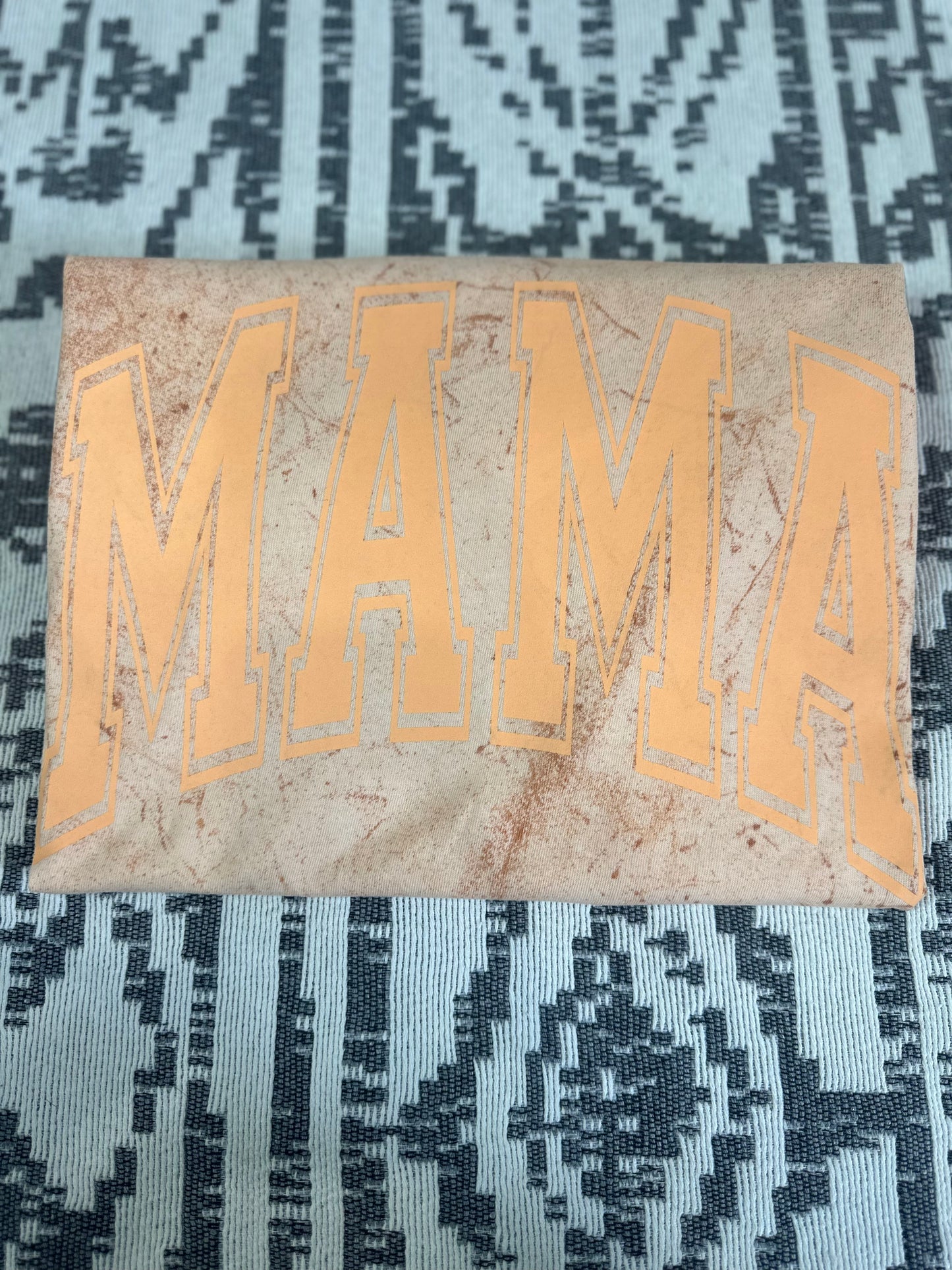 Mama Graphic